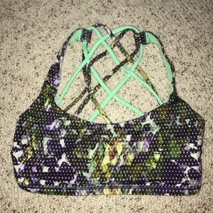 Size 2 straps lululemon sports bra